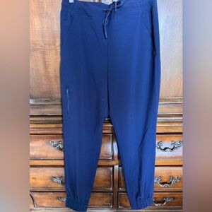 Eddie Bauer Women’s All Season Joggers